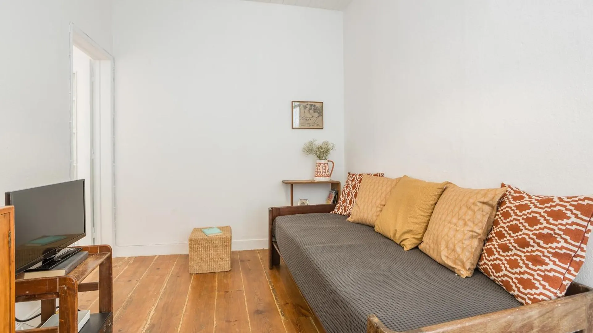 Апартаменты Apartamento Soalheiro No Bairro Alto / Chiado Лиссабон